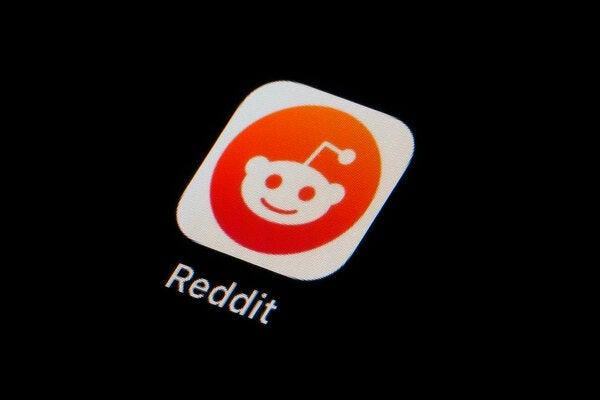 Why Social Proof on Reddit Matters
