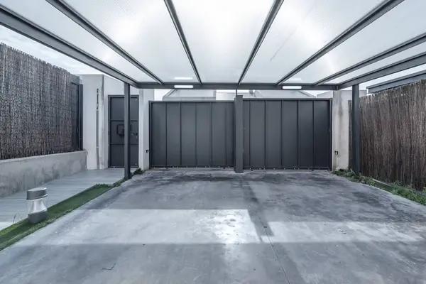 Garage Door Supplier in Sanford with High Quality Door Options