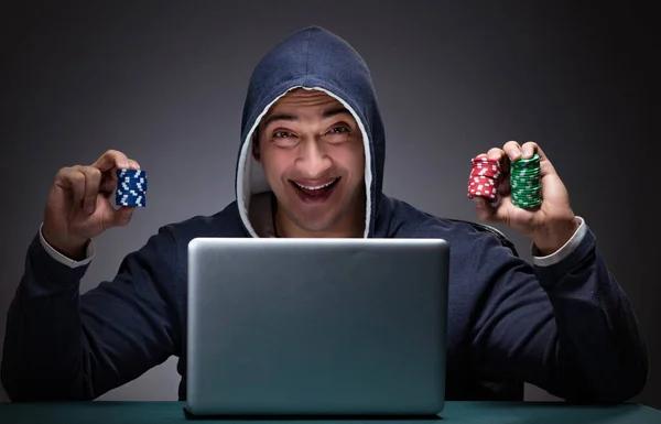 Why casinos online nuevos Attract New Players
