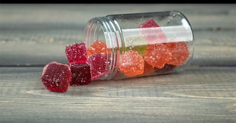 Why Readers Trust OutSFL for Live Rosin Gummies Reviews